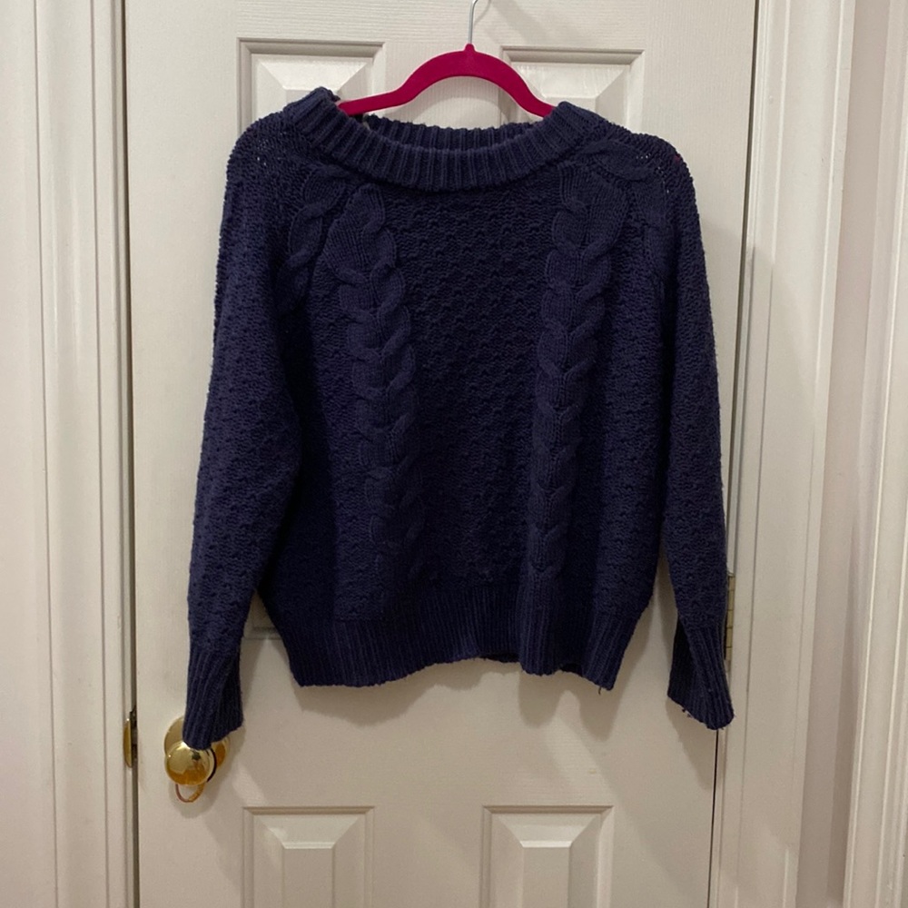 EUC Francesca’s Ayla Blue Sweater